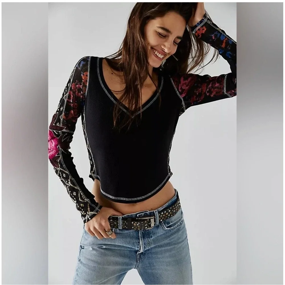 Free People Amara‎ Embroidered Sleeve Thermal V Neck Top Black Pink Floral Small